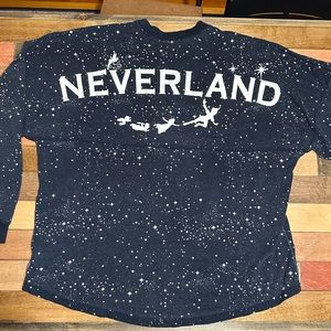 2017 Disney Neverland Spirit Jersey L - Peter Pan RARE
